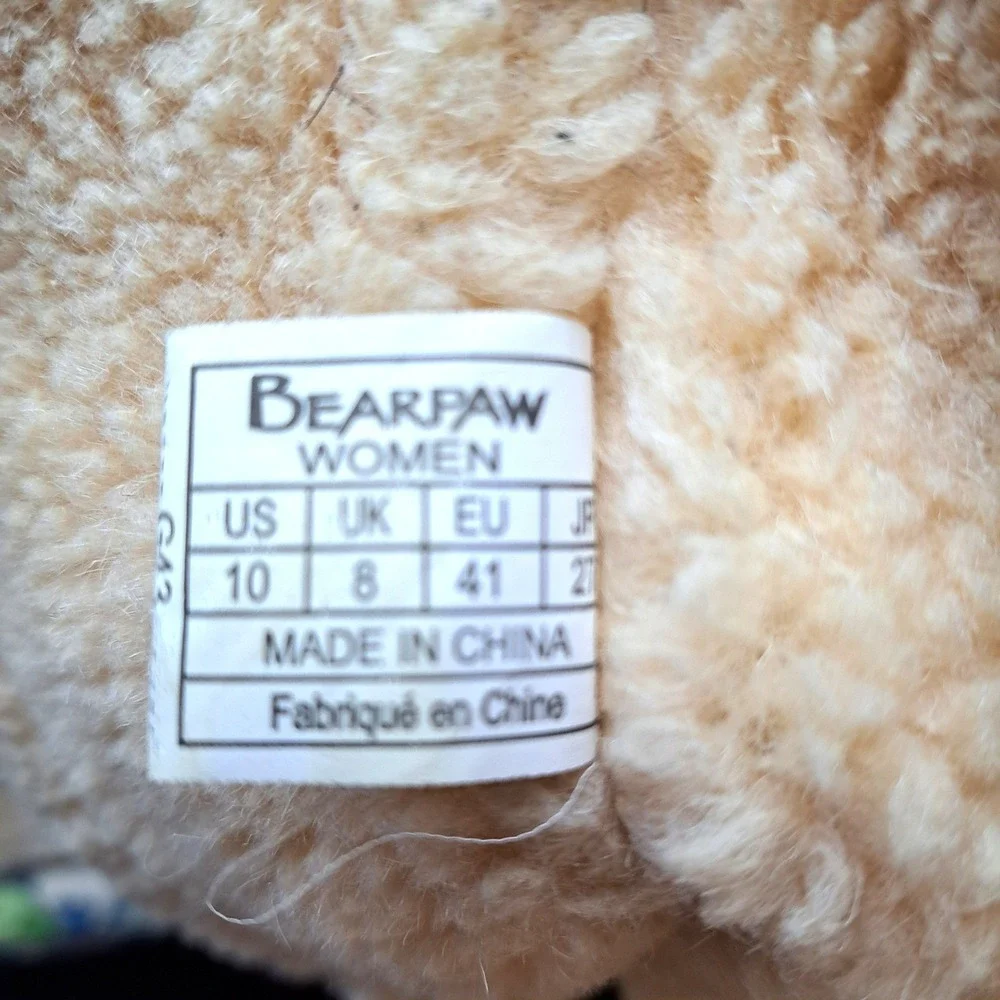 Bearpaw Rainbow Puffer Snow Boots Womens 10 Cozy Lined Winter Pull On
